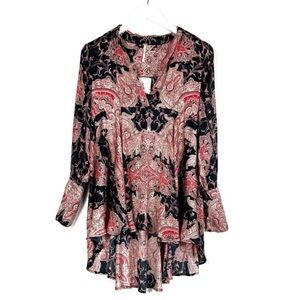 NWT Free People oversized whimsygoth Field Of Butterflies Paisley Top Size XS